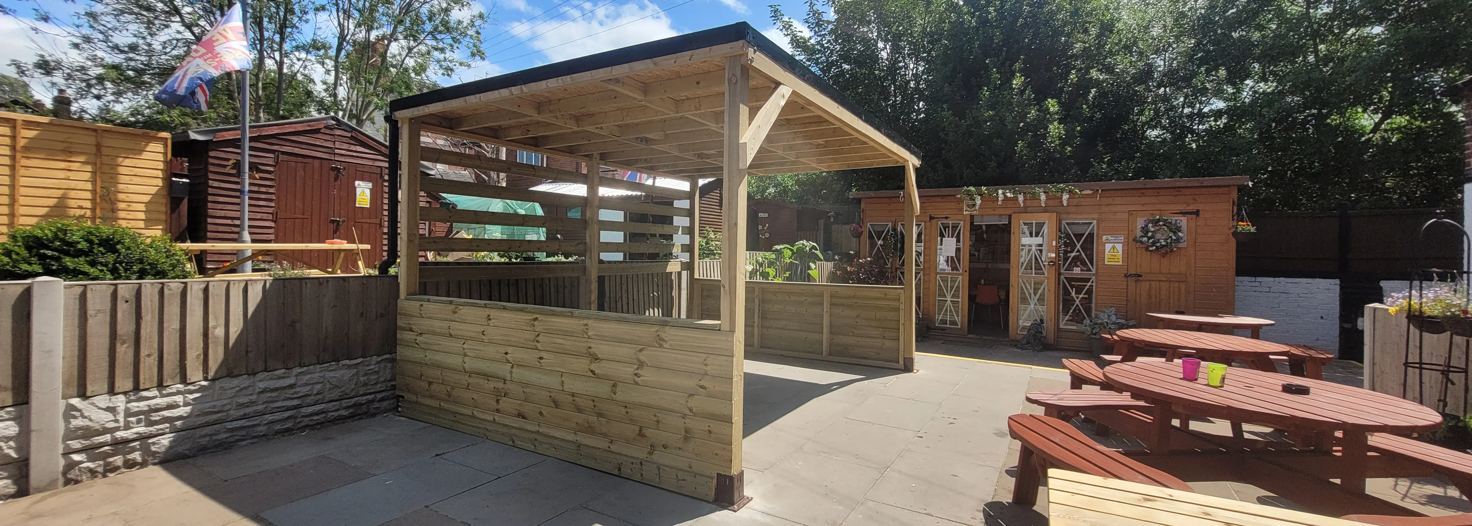 Outdoor shelter, pergola completed work