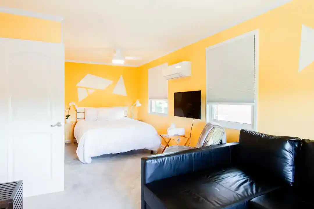 A contemporary townhouse rental in Washington DC with a bathroom including a sink and a mirror