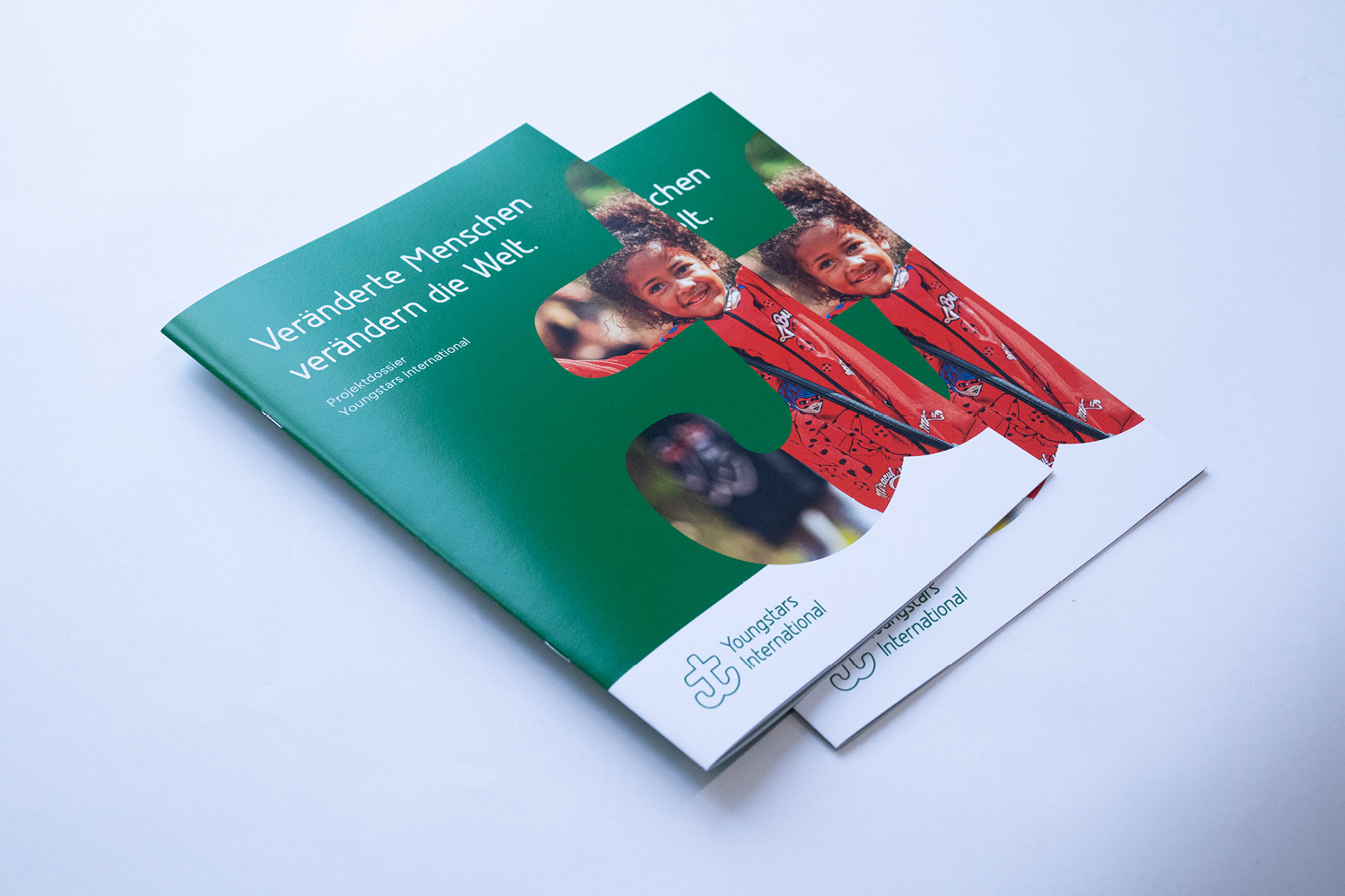 Bilder der Broschüre und des Layouts/Gestaltung