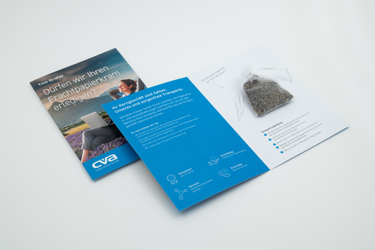 Bilder vom Sticker, Flyer und den Gestaltungselementen