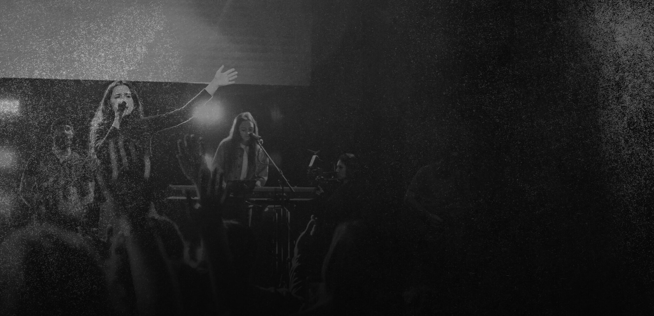 Family Primary Group Reunion - Worship X Webflow Template