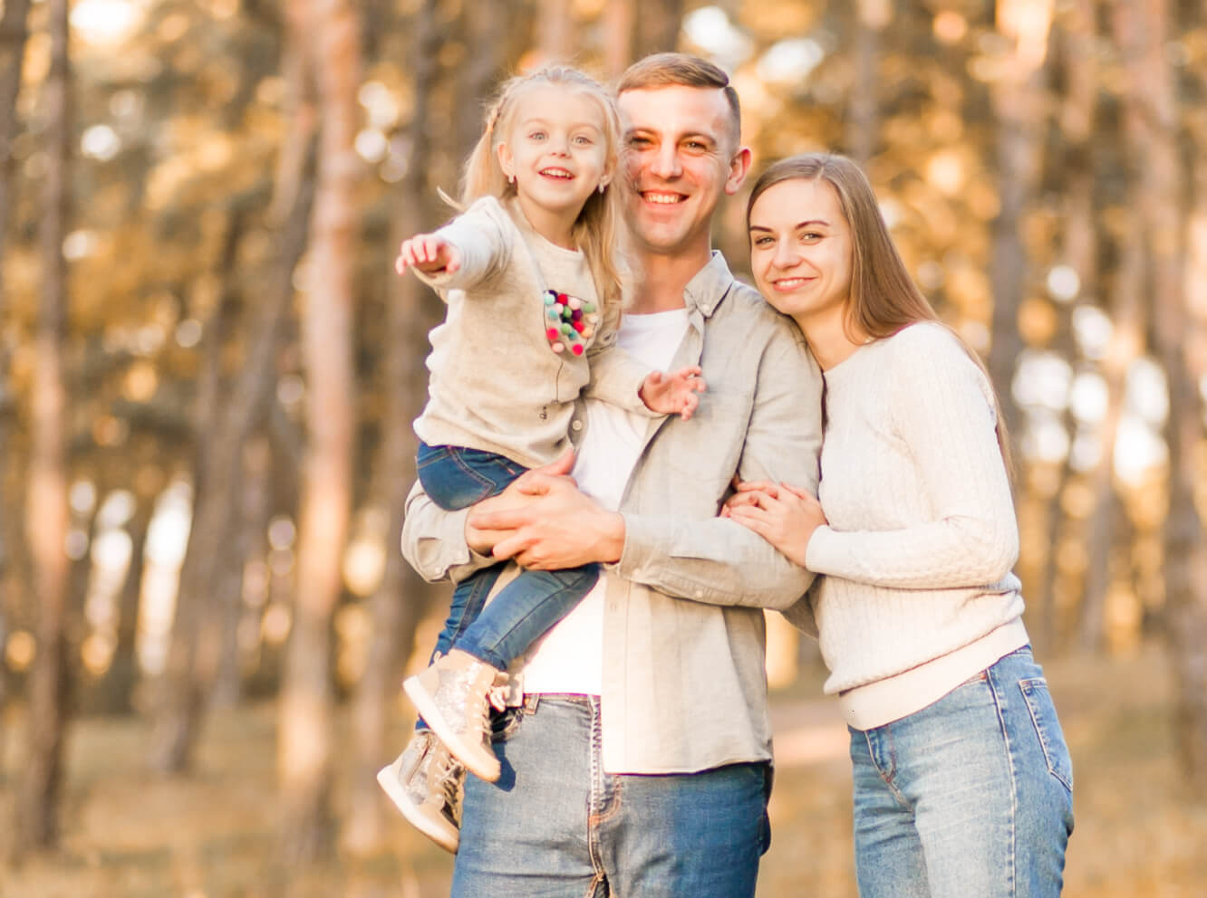 Family Atmosphere - Worship X Webflow Template