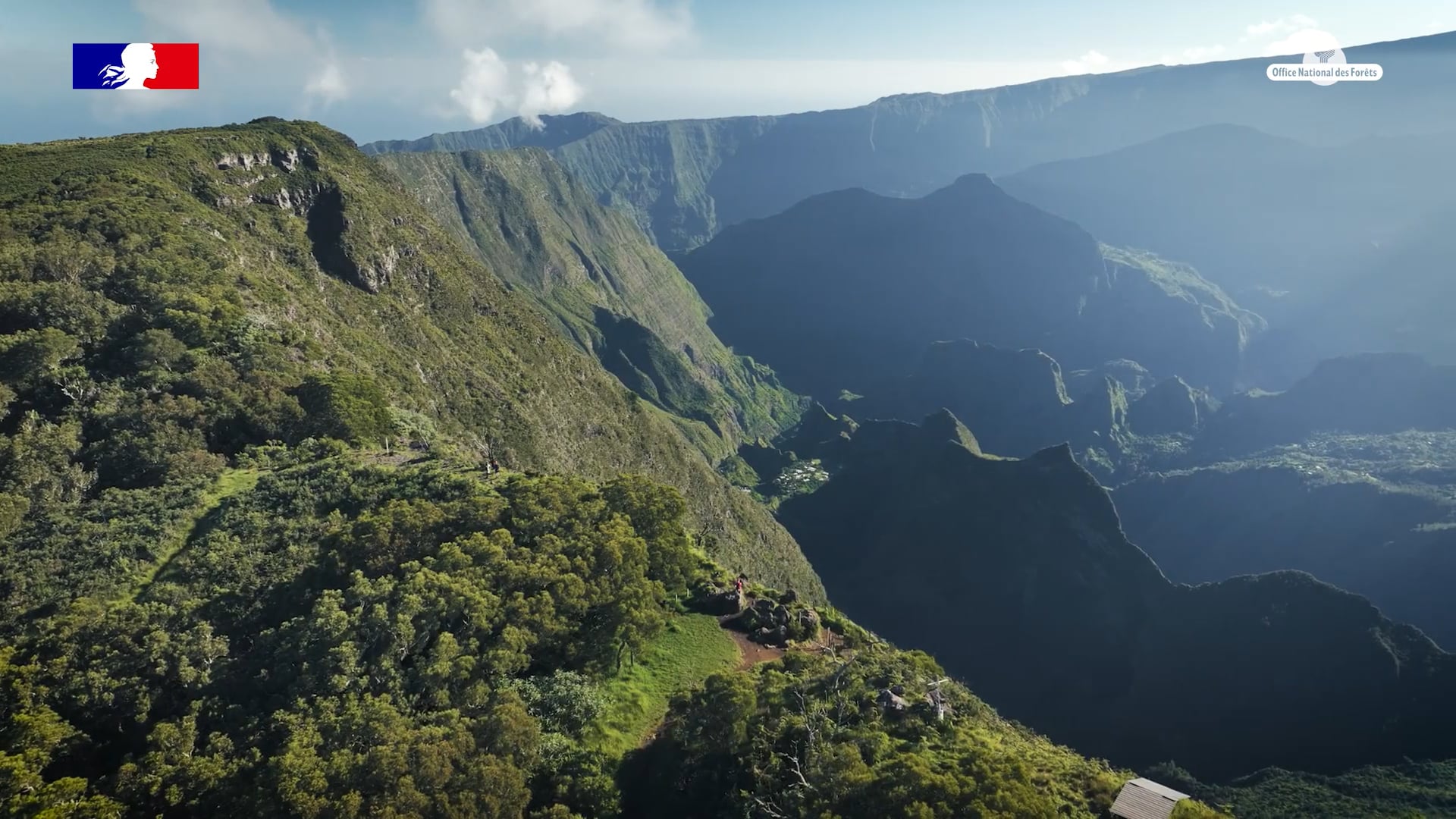vidéo sentier mafate onf