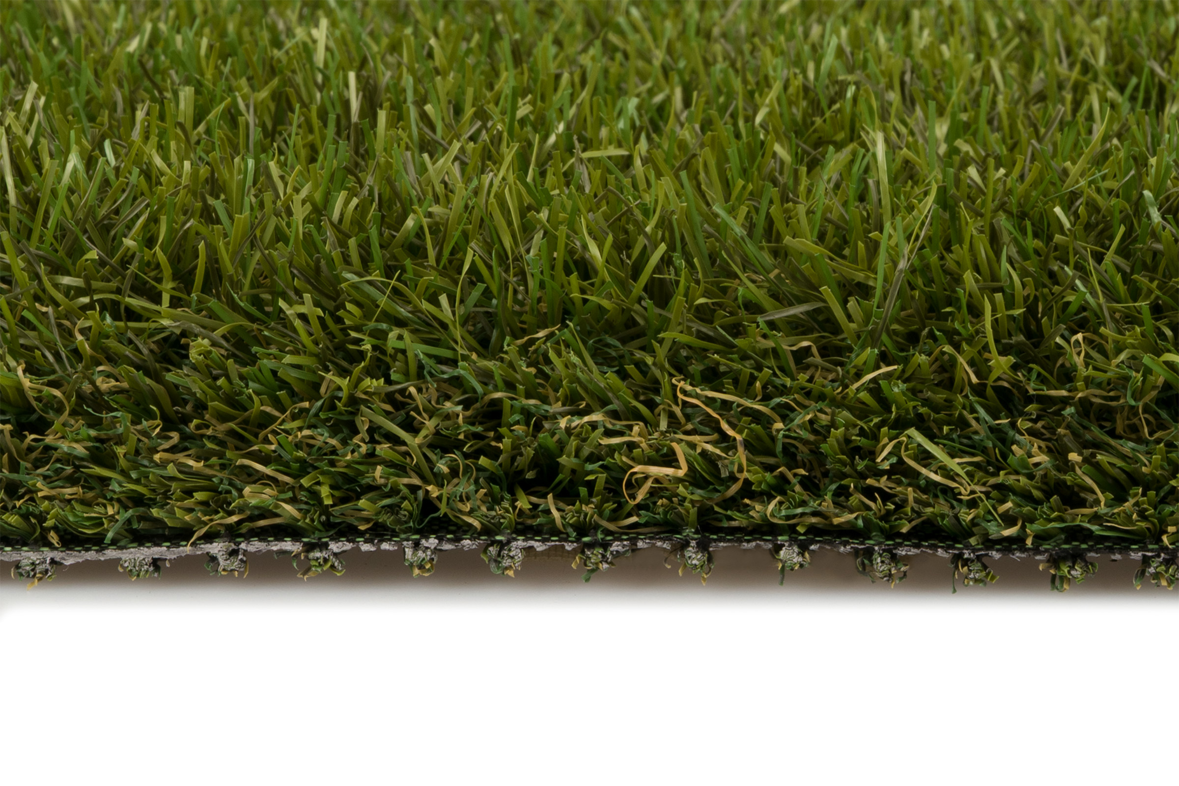 Sanaga 42 artificial grass – side view