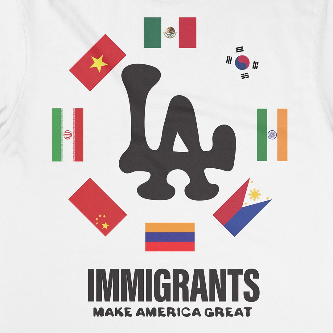 IMMIGRANTS MAKE AMERICA GREAT Tee (White)
