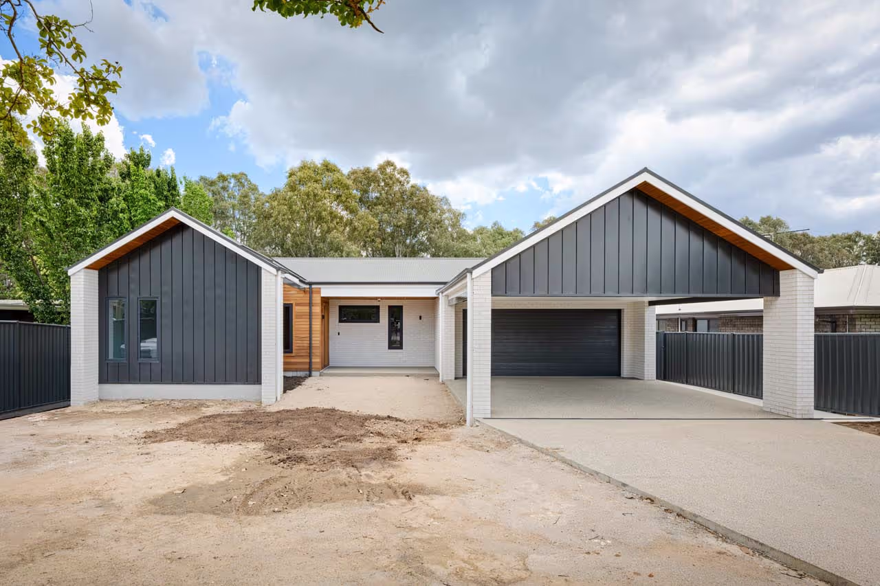 Custom-built luxury home in Wangaratta by Ovens & King Builders