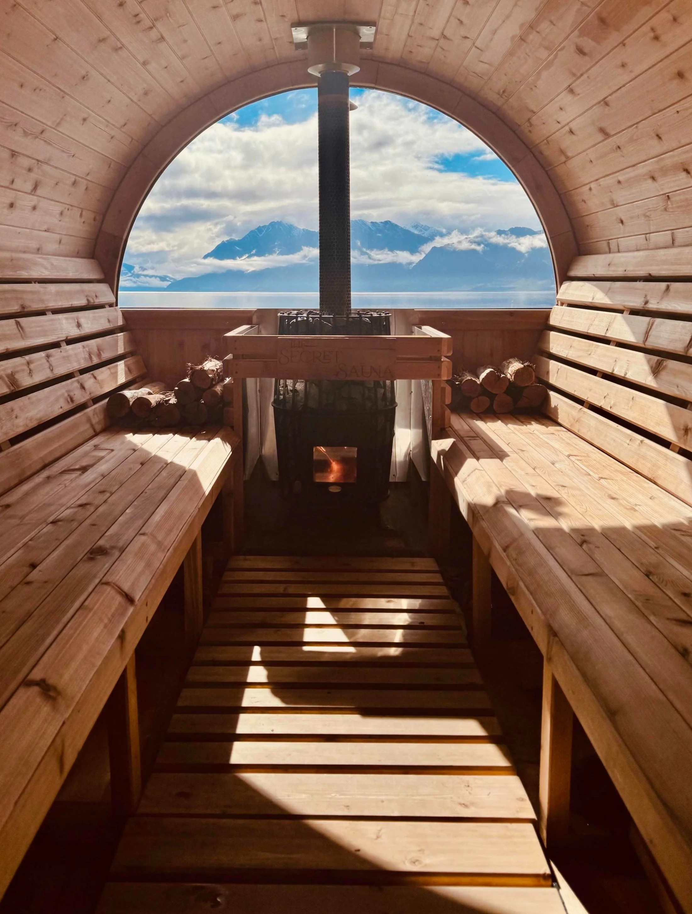 wanaka+sauna+views+of+lake.jpg