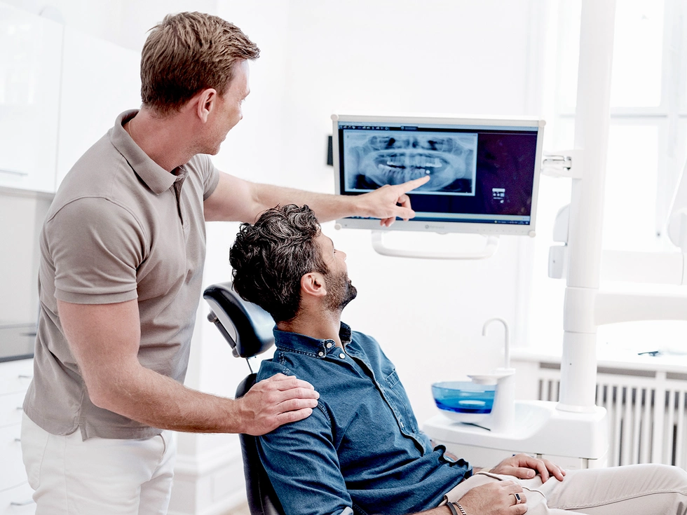 Tandbro eller implantat – hvad er den bedste løsning?