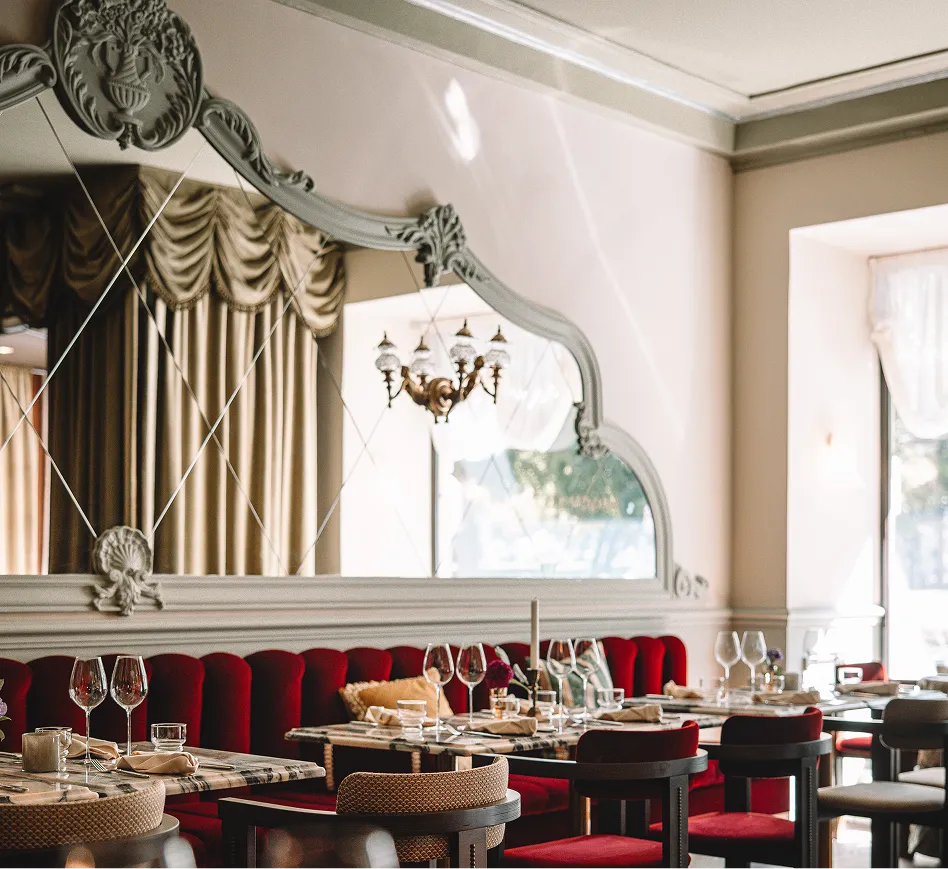 Rue Madame restaurant main room full of set tables