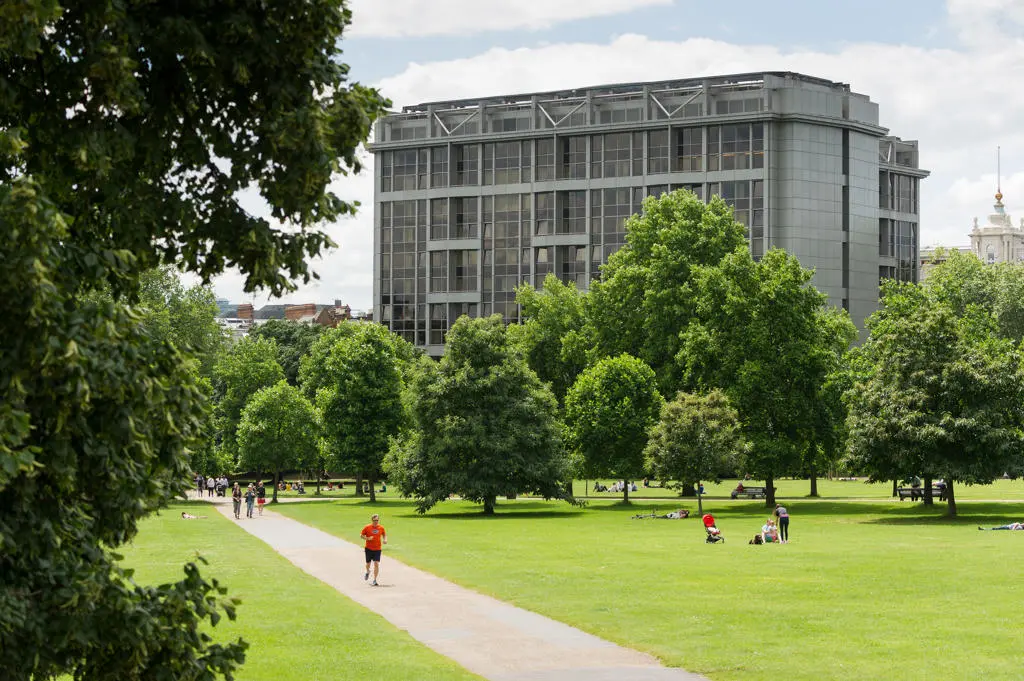 Royal Garden Hotel Kensington