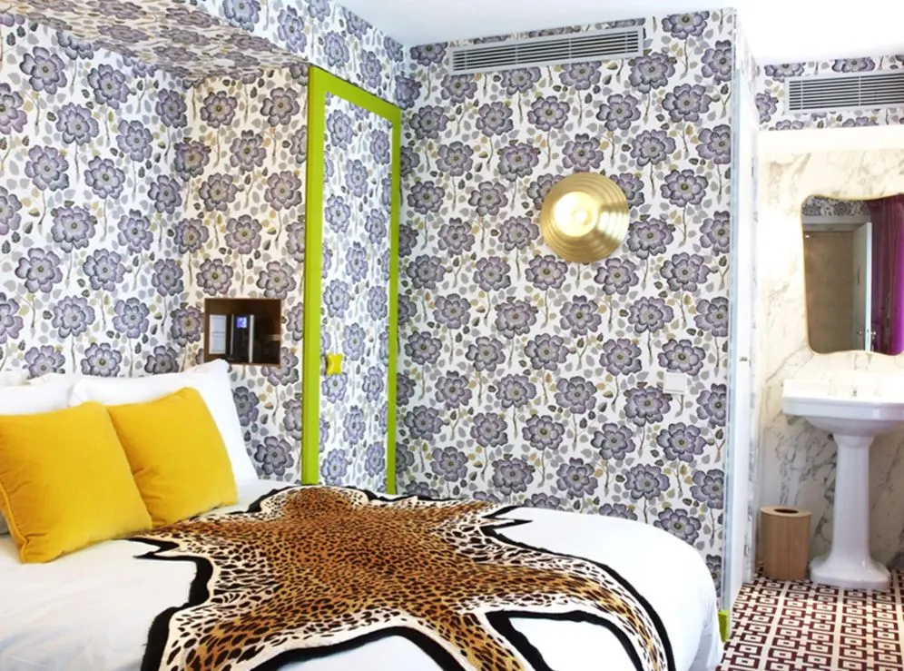 chambre classique du thoumieux, hotel luxe paris 7