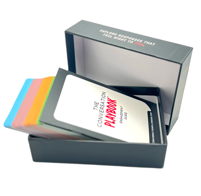 Picture of all the contents that come with the product. Includes box, flash cards, and booklet.