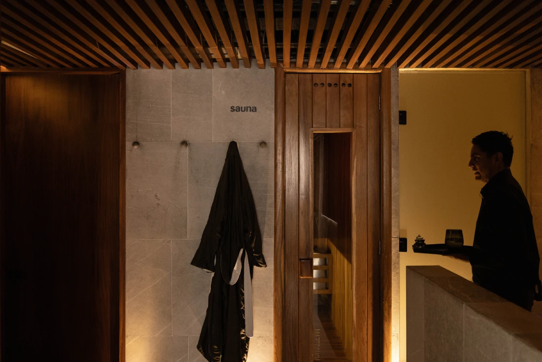 spa-jacuzzi-with-massage-cabins