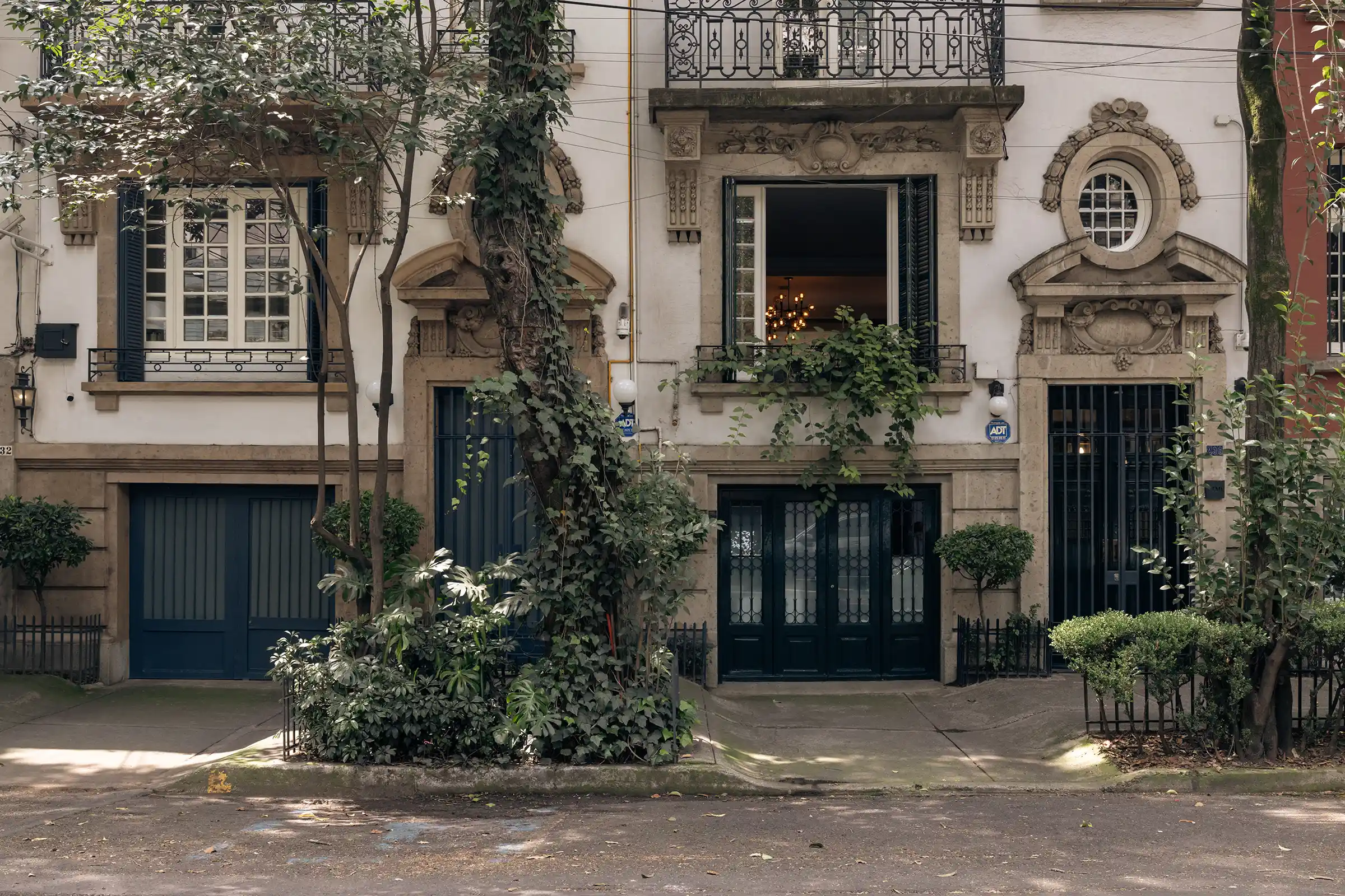 Sala de estar elegante y lujosa