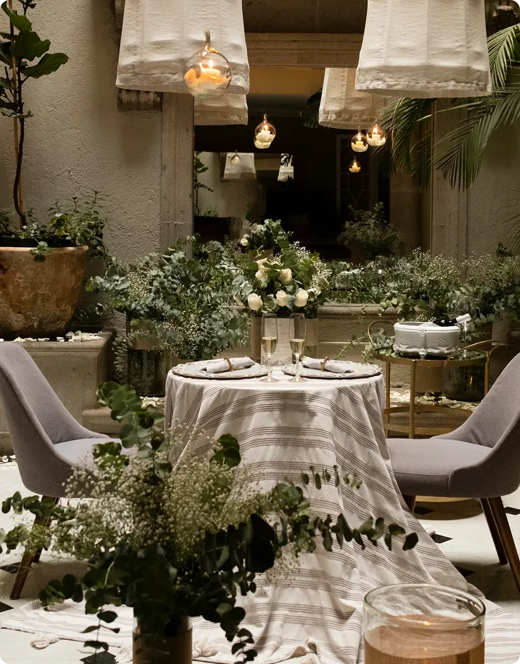 Romantic dinner experience