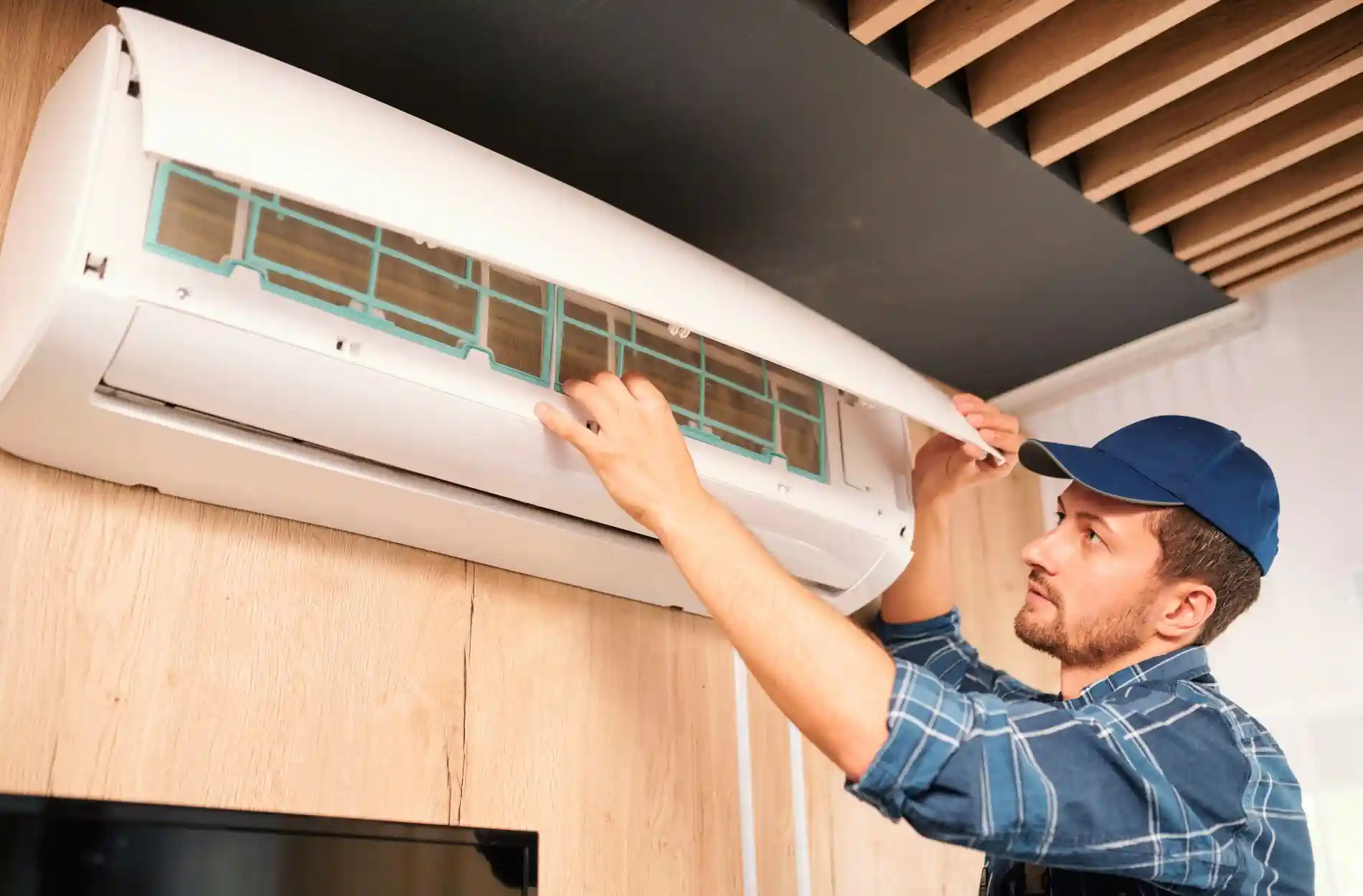 How Our Professionals Ensure Precise AC Installation