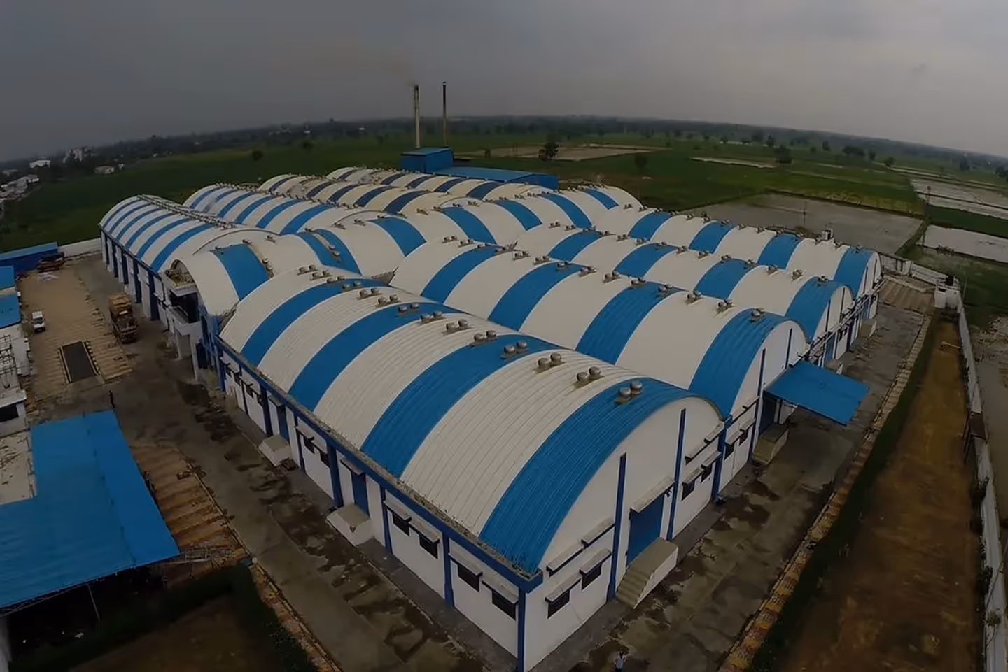 Large-scale self-supported roofing project at Noble Foods, Dholka