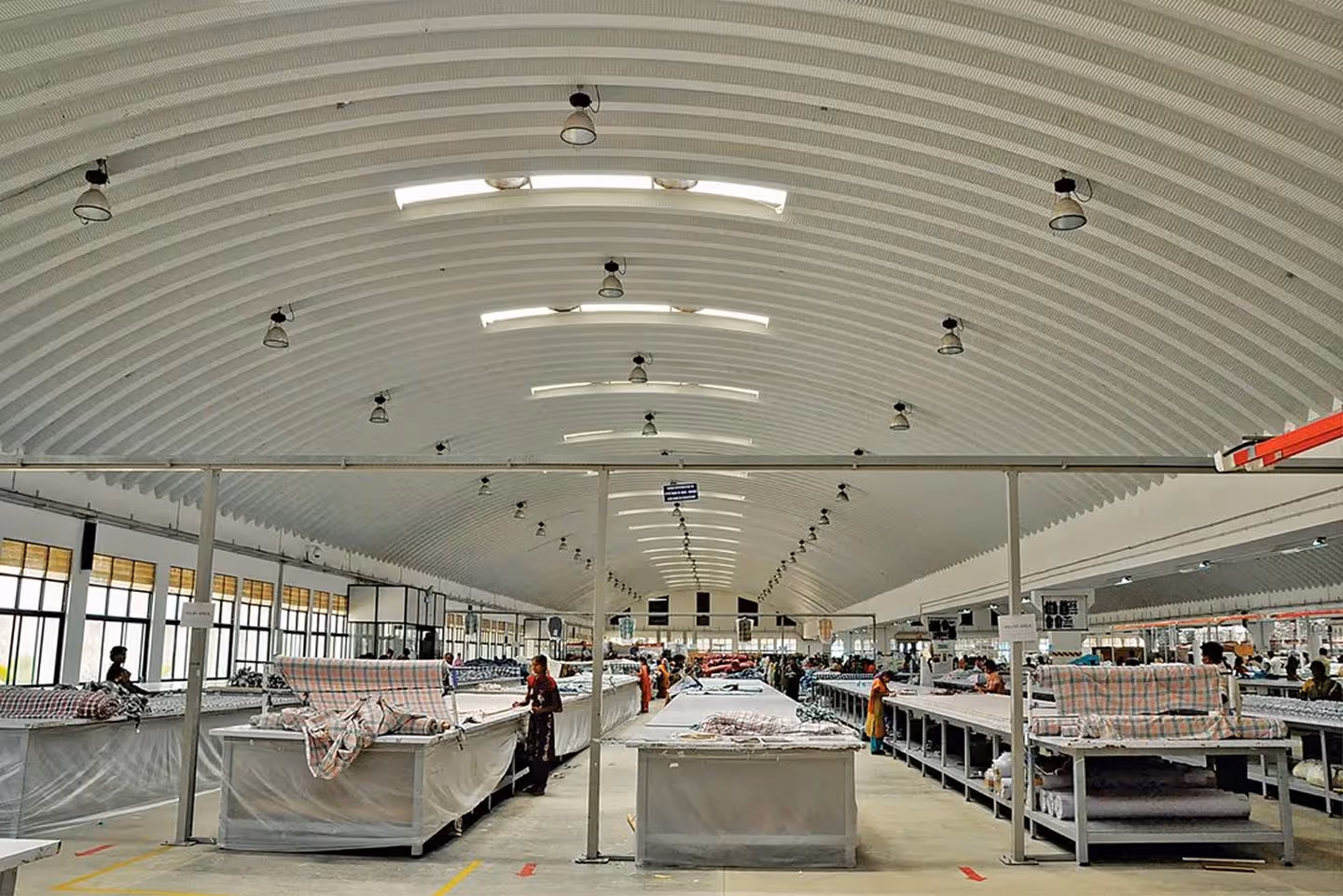 Self-supported steel roofing production line