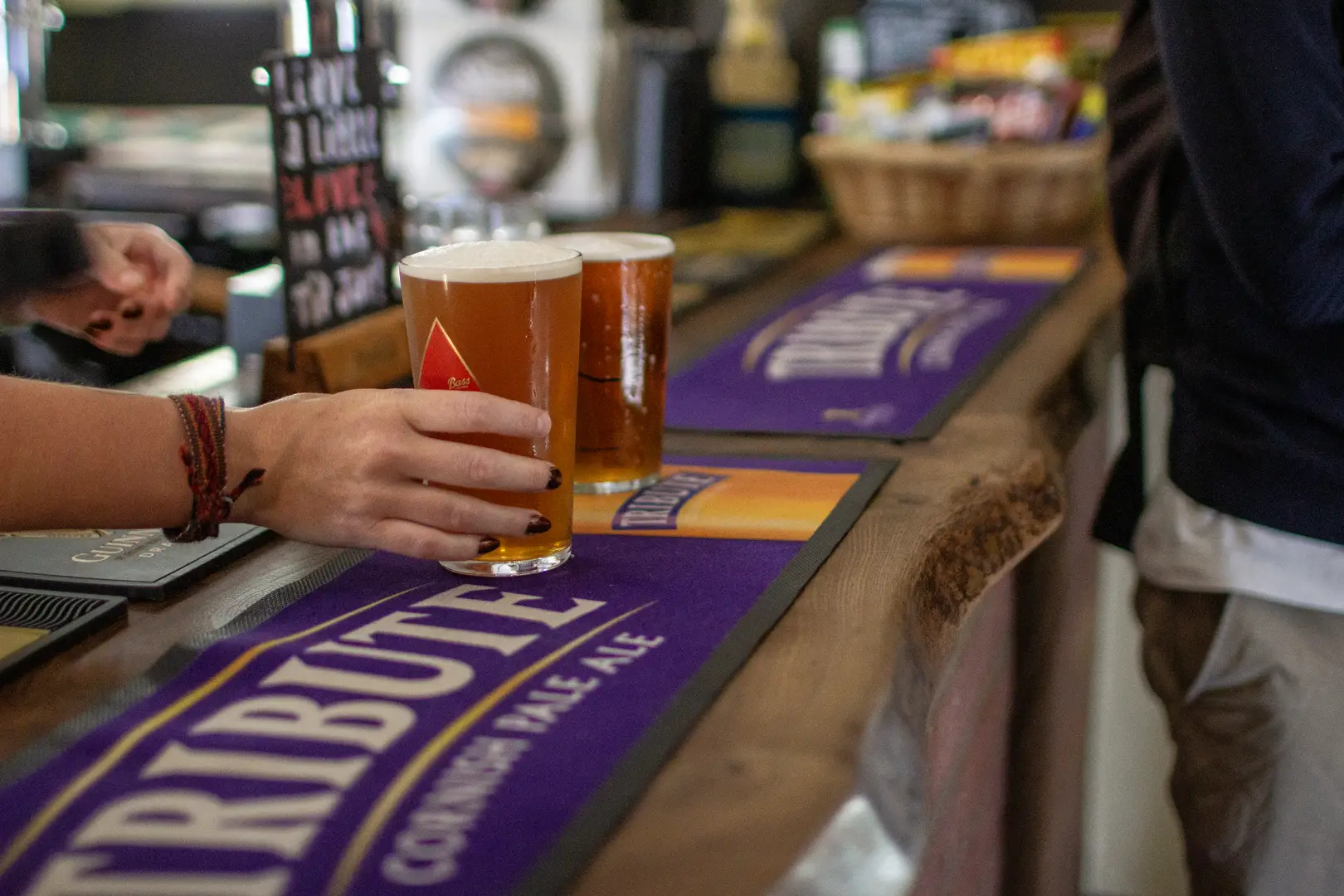 Enjoy a pint at The Annexe, Bishopston, where friendly service meets a vibrant sports pub atmosphere.