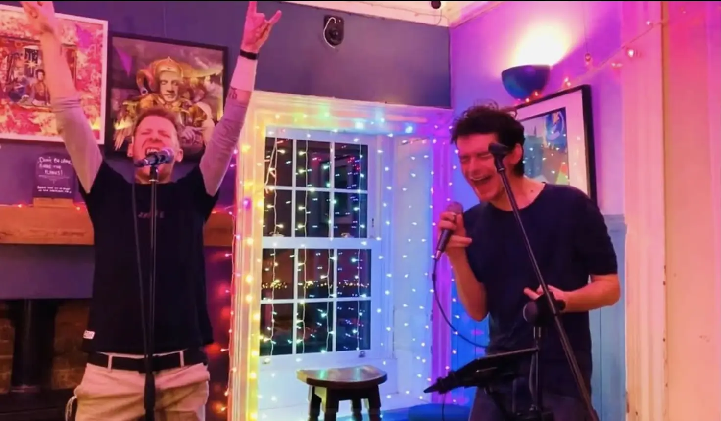 Biweekly karaoke sessions at The Farm pub in St Werburghs