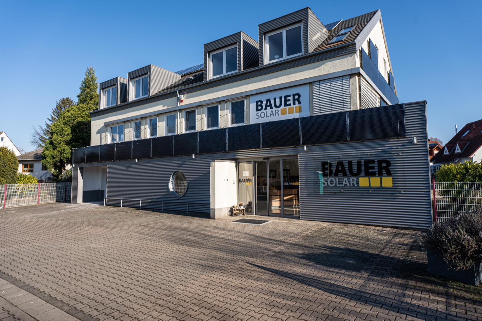 Firmensitz von Bauer Solar in Selzen