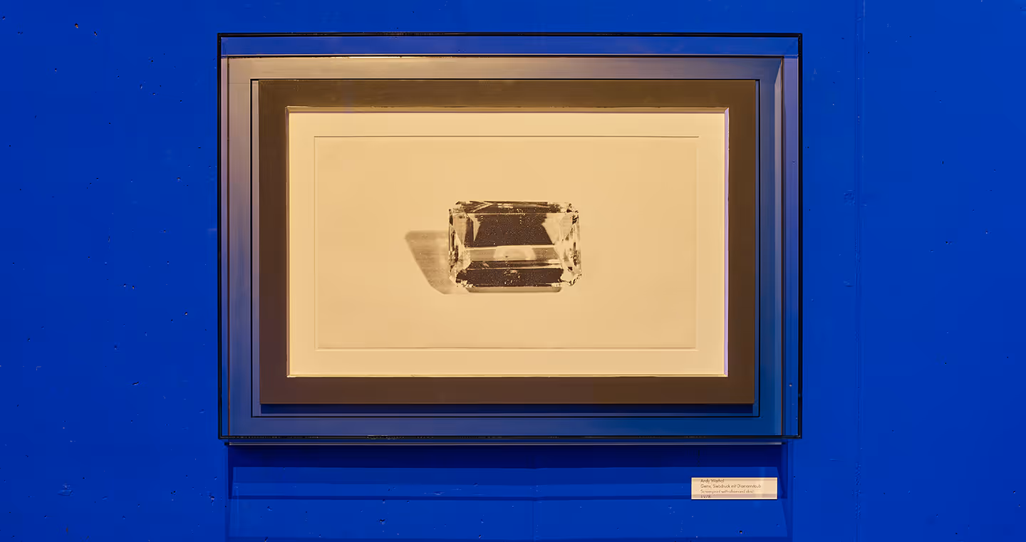 In den Swarovski Kristallwelten befinden sich mehrere Bilder aus Andy Warhols Serie „Gems“