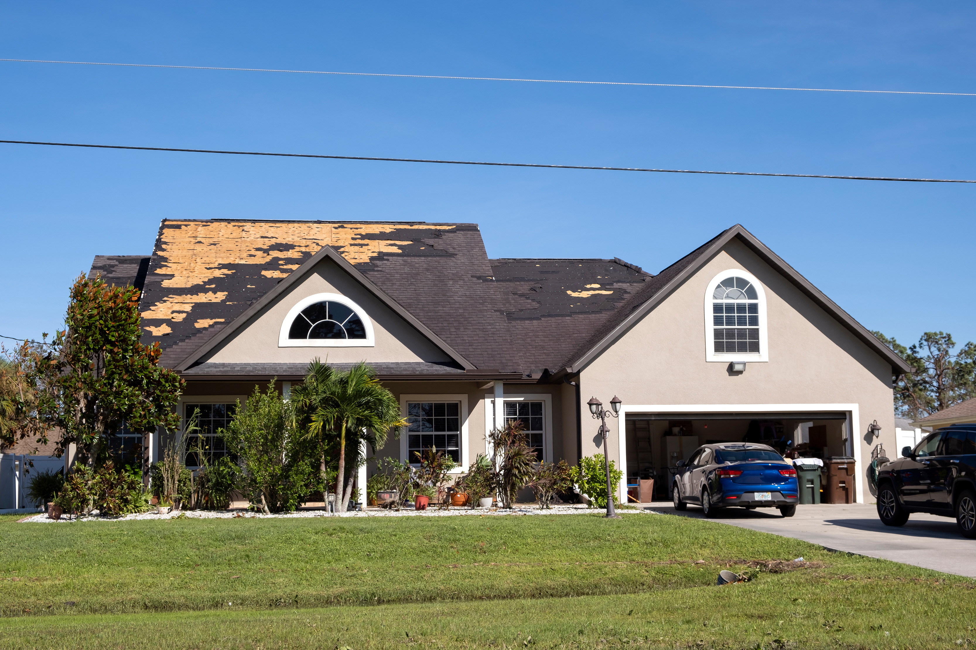 Florida commercial property damage with engineer documenting structural failure for complex insurance claim