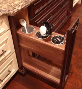 Utensil Pull Out