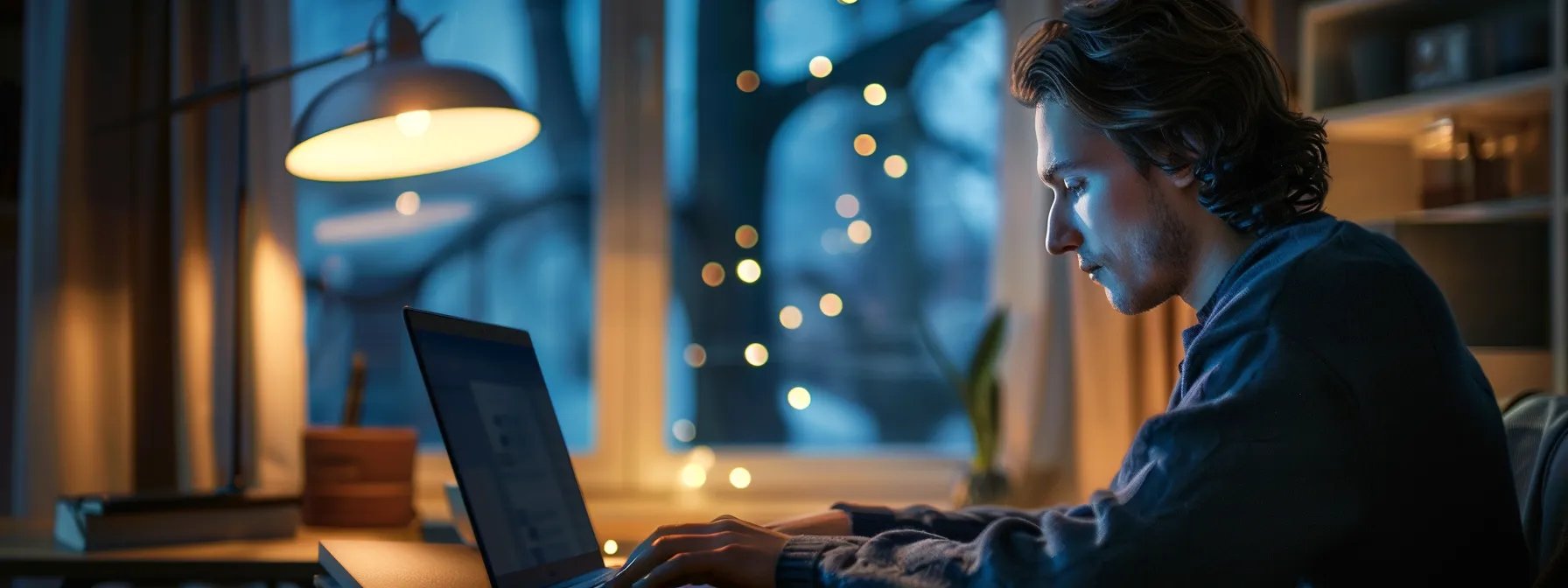 a person browsing through hp's online resources on a laptop.