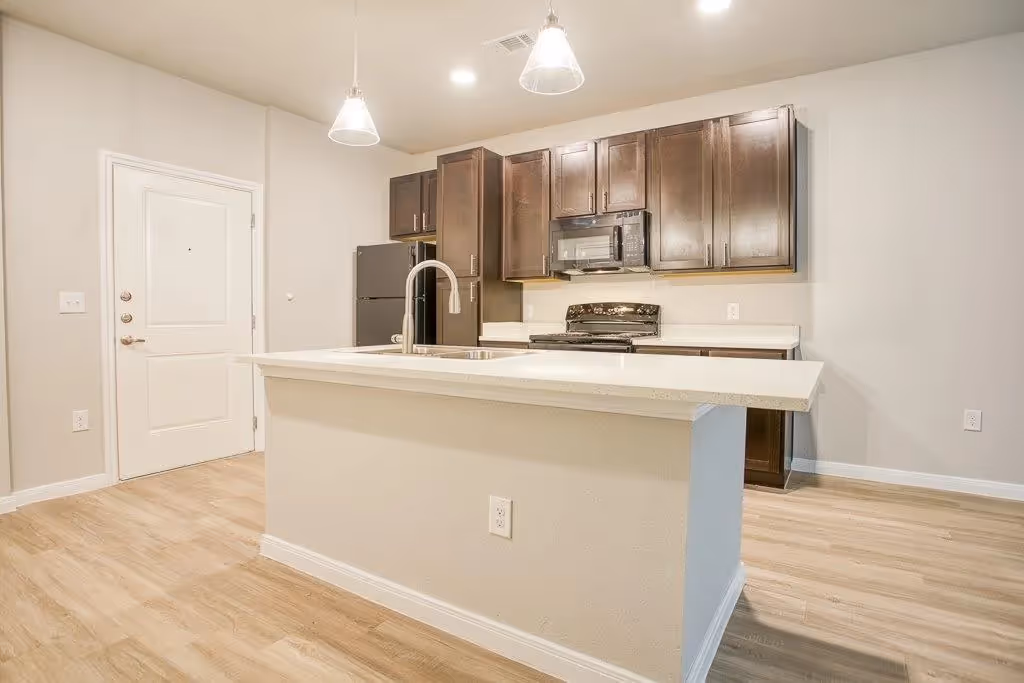 FPA - kitchen to dining