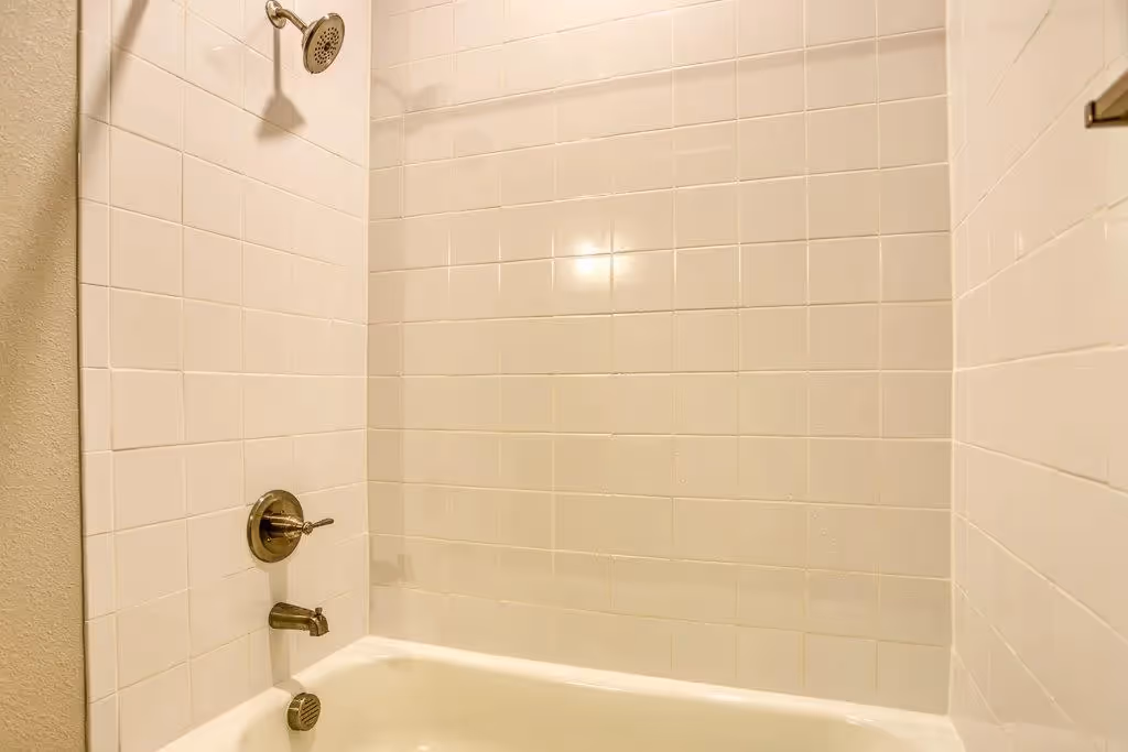 FPA - shower and tub