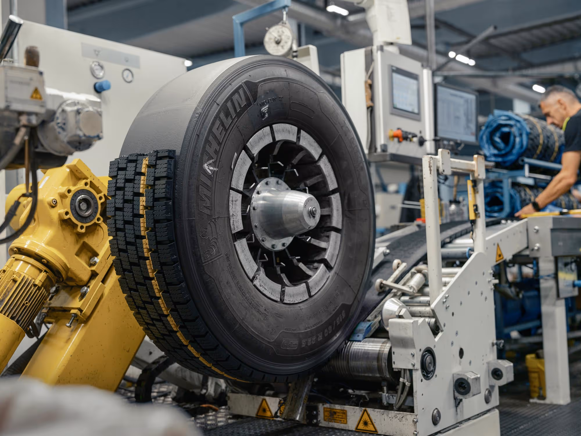 wheel in the refurbishment machine