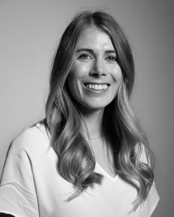 Headshot of Sarah, a Point A Marketing team member based in Luzembourg.