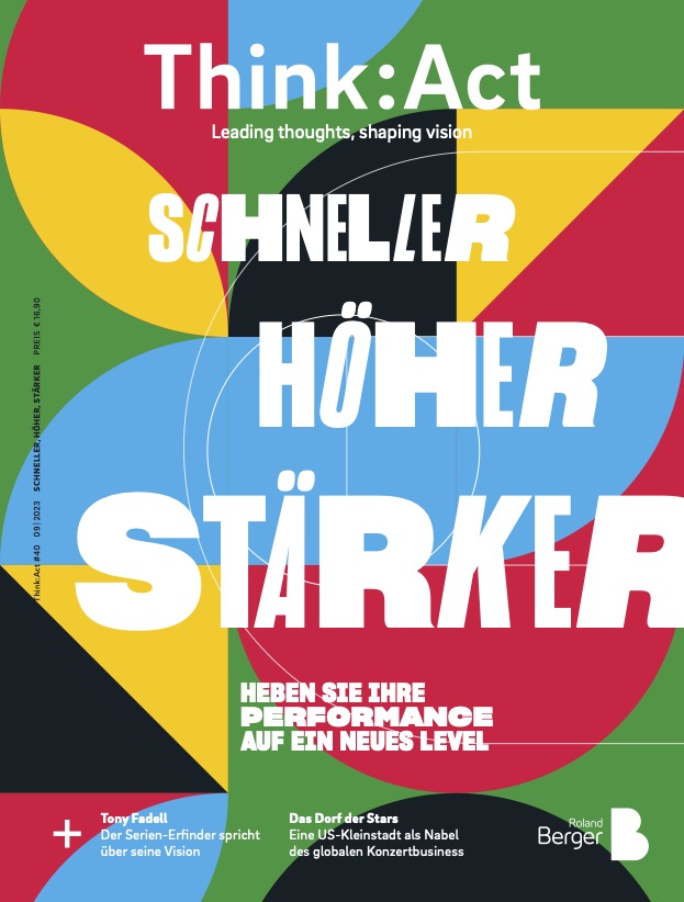 Think:Act-Magazin-Cover mit farbenfrohem abstraktem Hintergrund, auffälliger weißer Überschrift „Schneller Höher Stärker“ und Artikeln über Tony Fadell und eine US-Stadt, in der Stadionkonzerte stattfinden.   