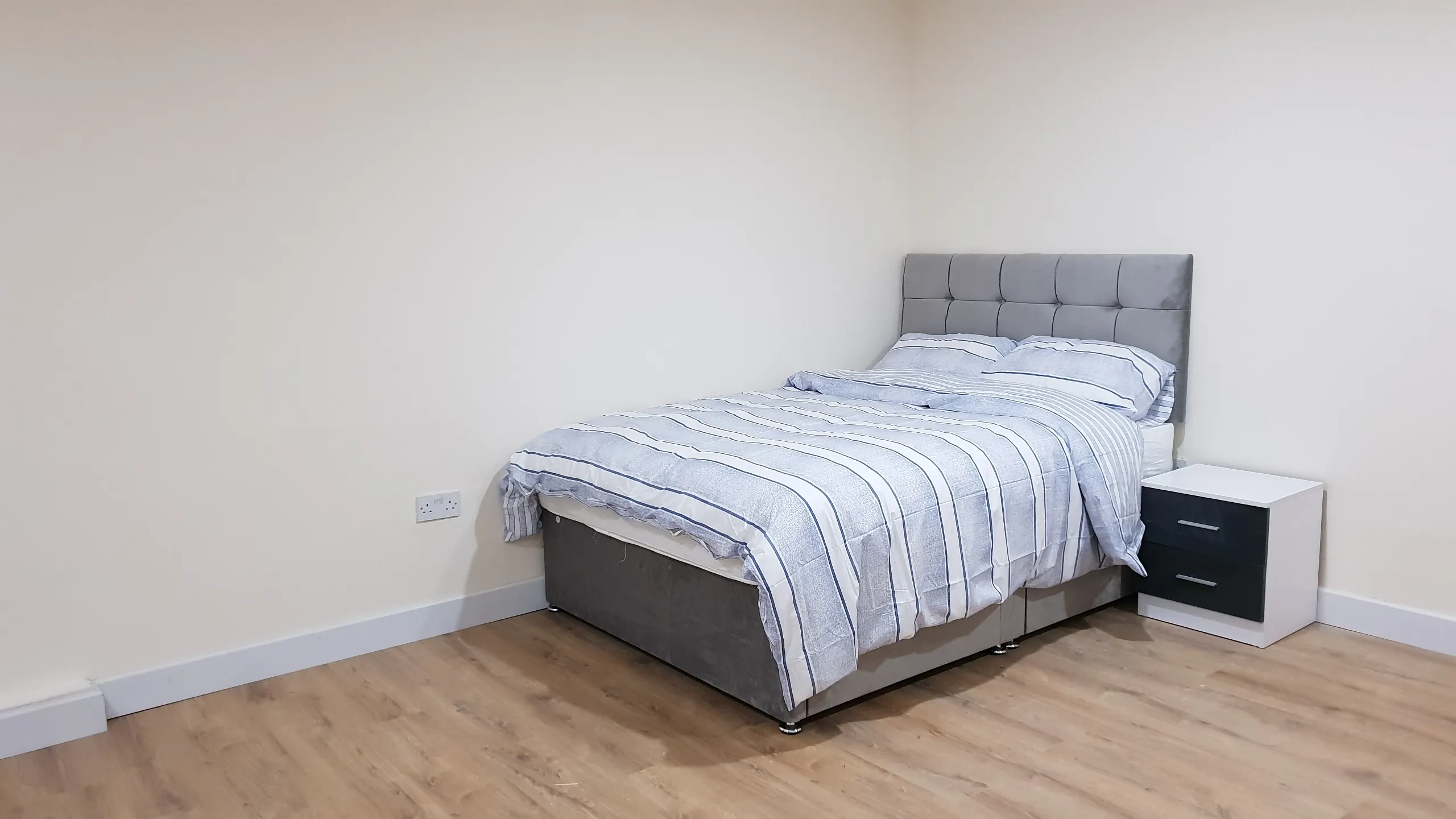 Studio 10, Sovereign House