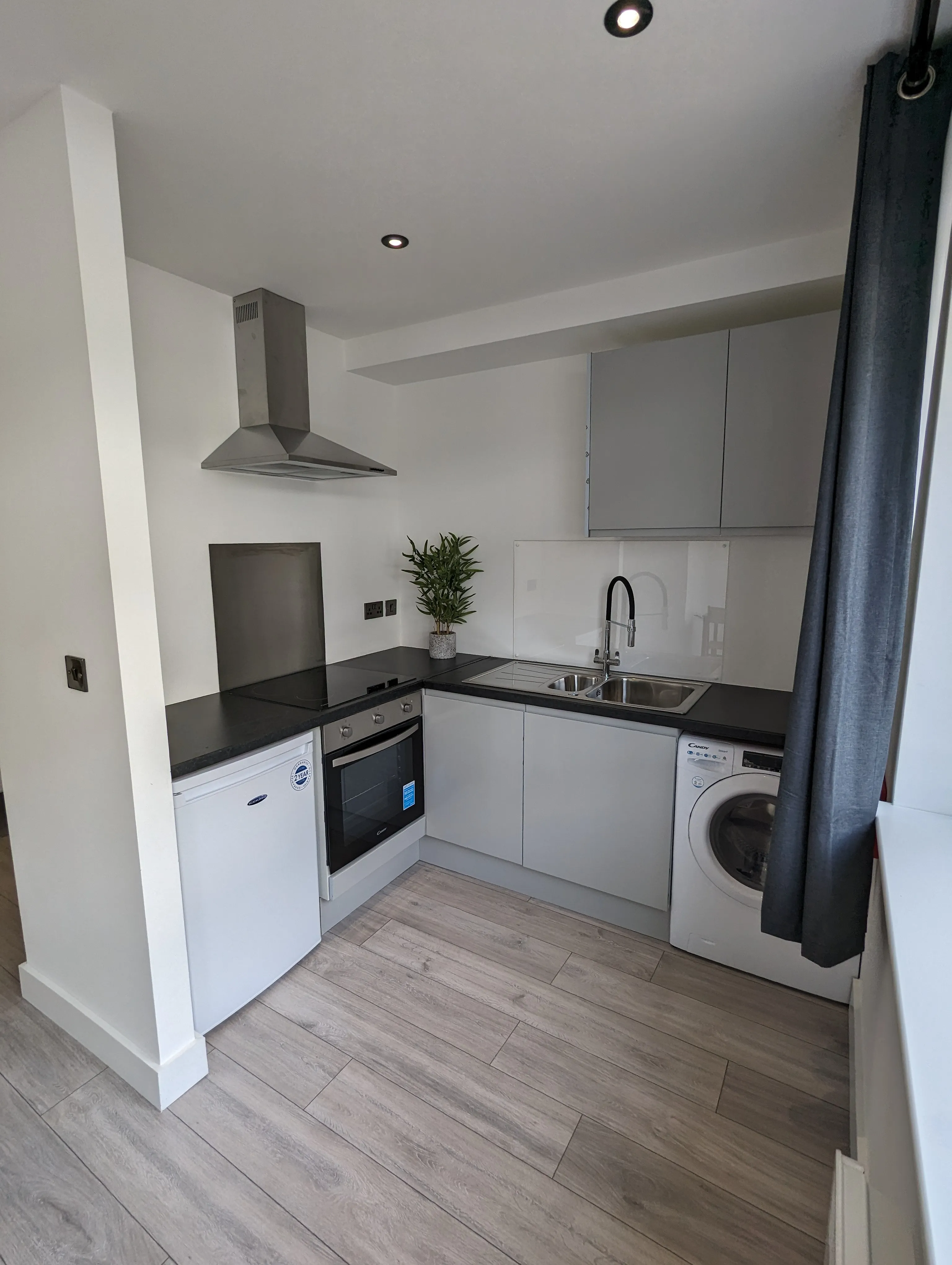 Flat 11, Princes St