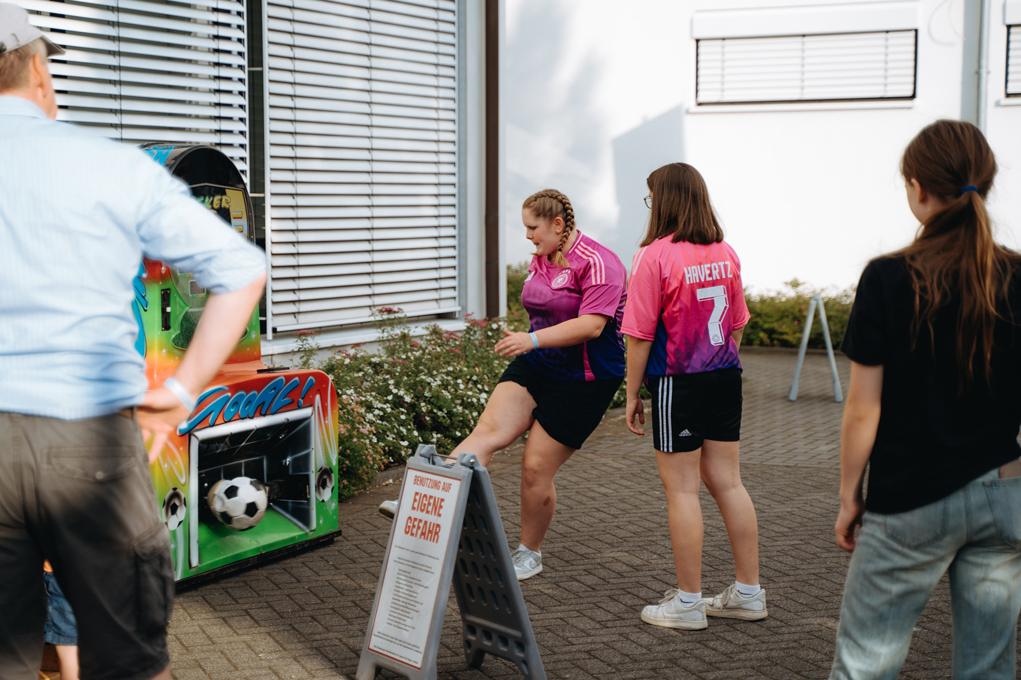 Sommerfest planen mit fuenfdrei eventagentur - Aktivität Fußball