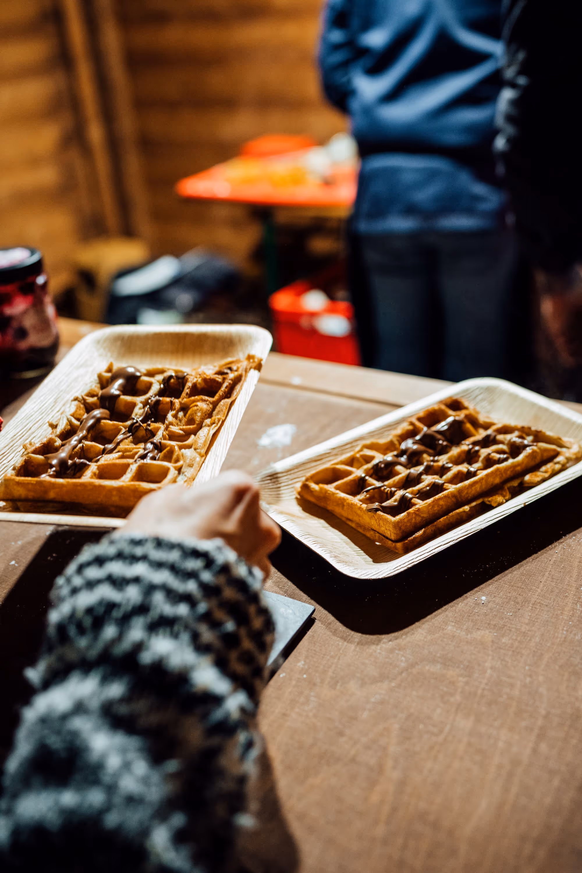 Waffeln beim Adventstreffen / Weihnachtsmarkt