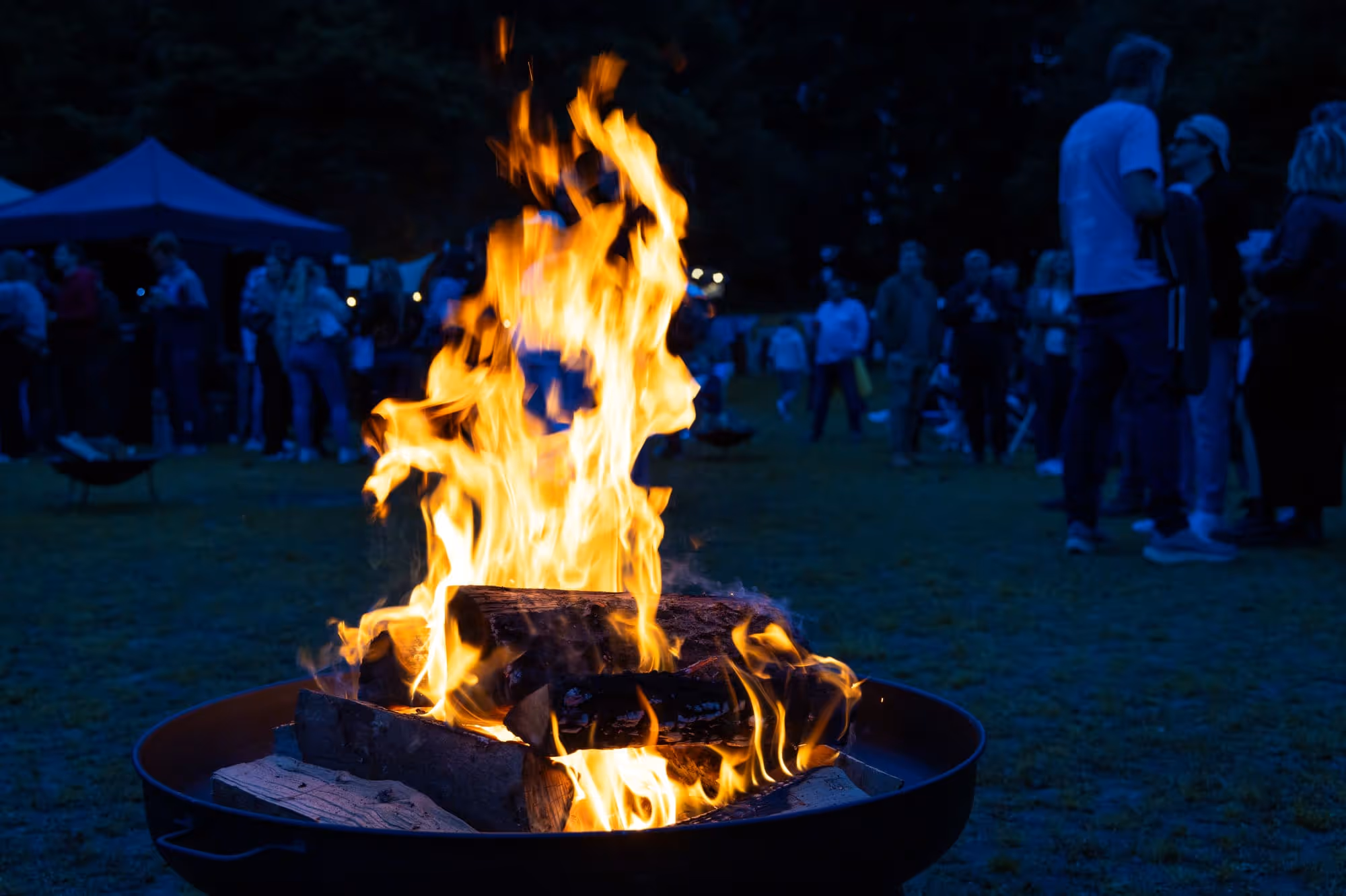 Lagerfeuer auf Firmenevent
