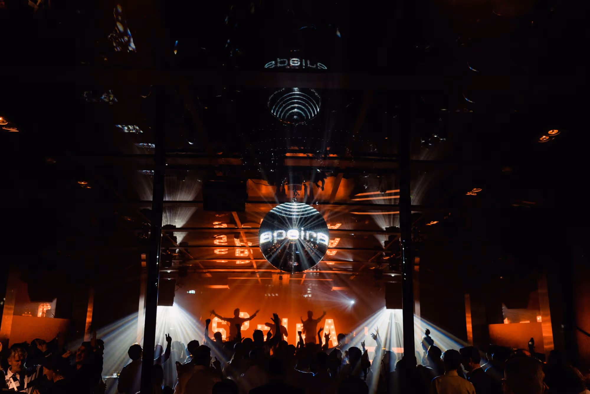 Party bei Speira Summit