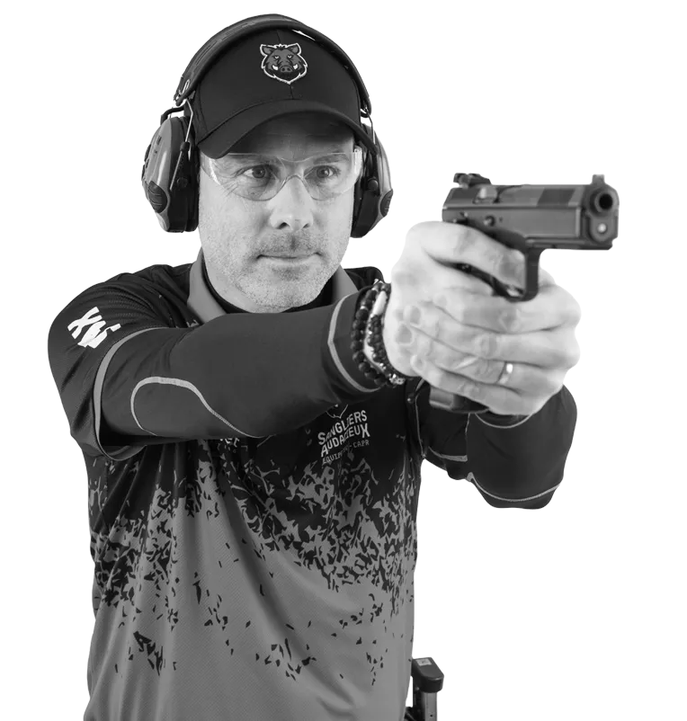 Aurélien, tireur sportif en TSV, et membre de l'association des SAX
