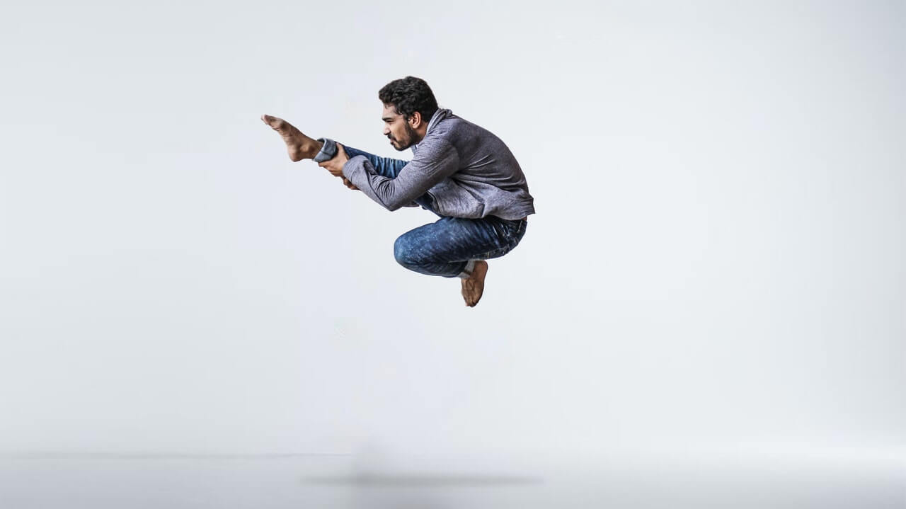 Dancer performing dance jump
