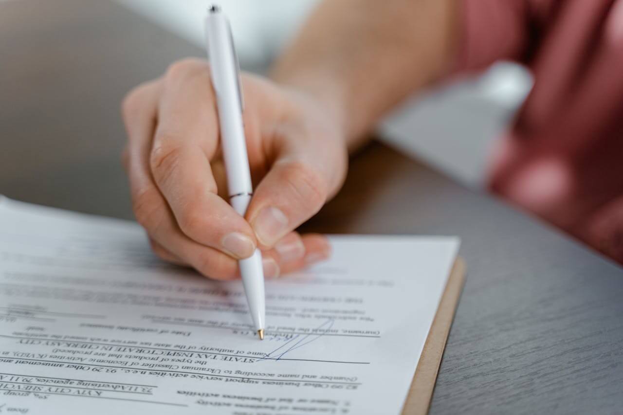 Canadian gymnastics software allows parents to review and sign-off on updates to older policies they've already agreed to. 