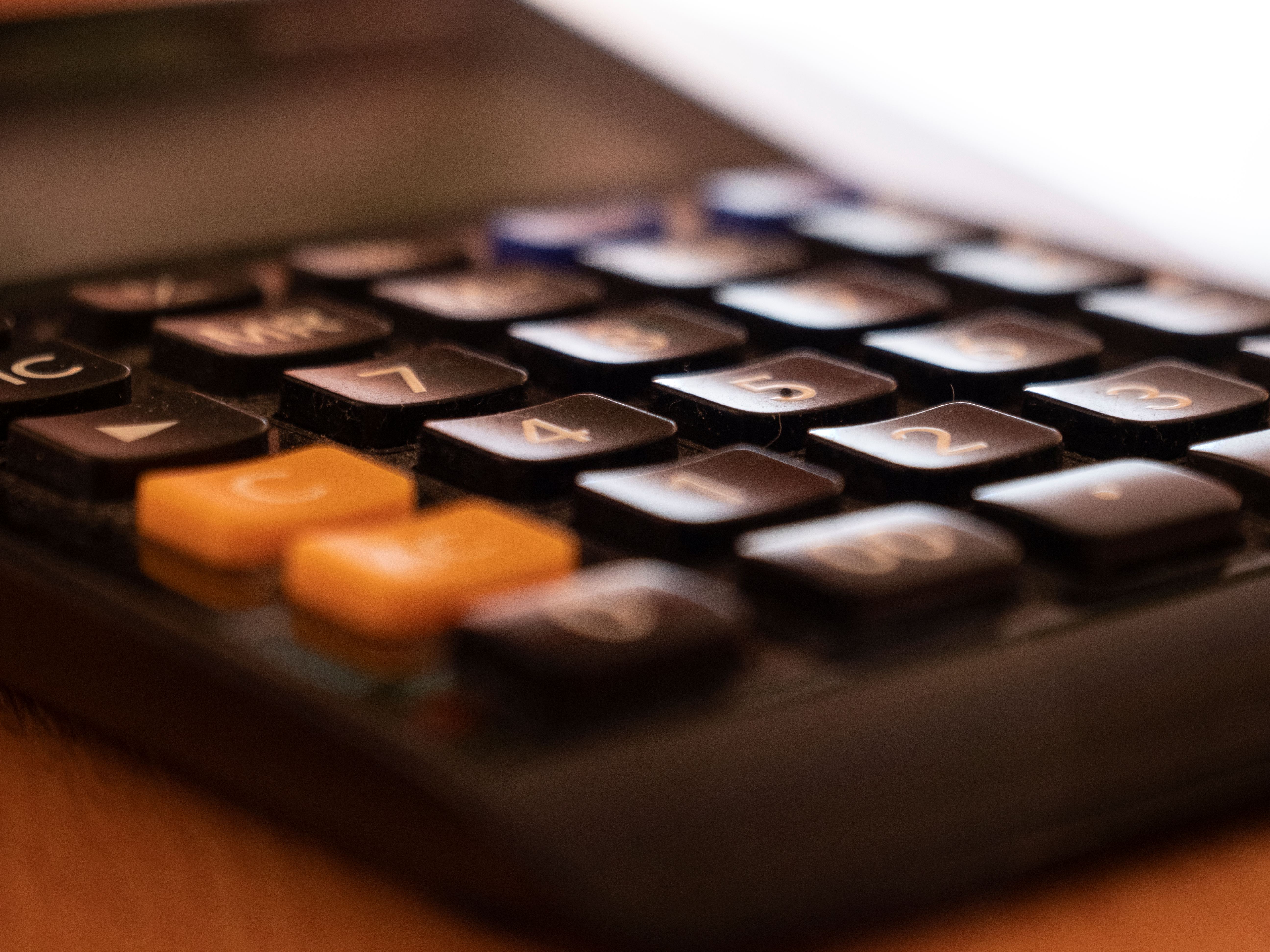 Skattetrekkskonto avvikles fra 2026 og nye betalingsfrister innføres