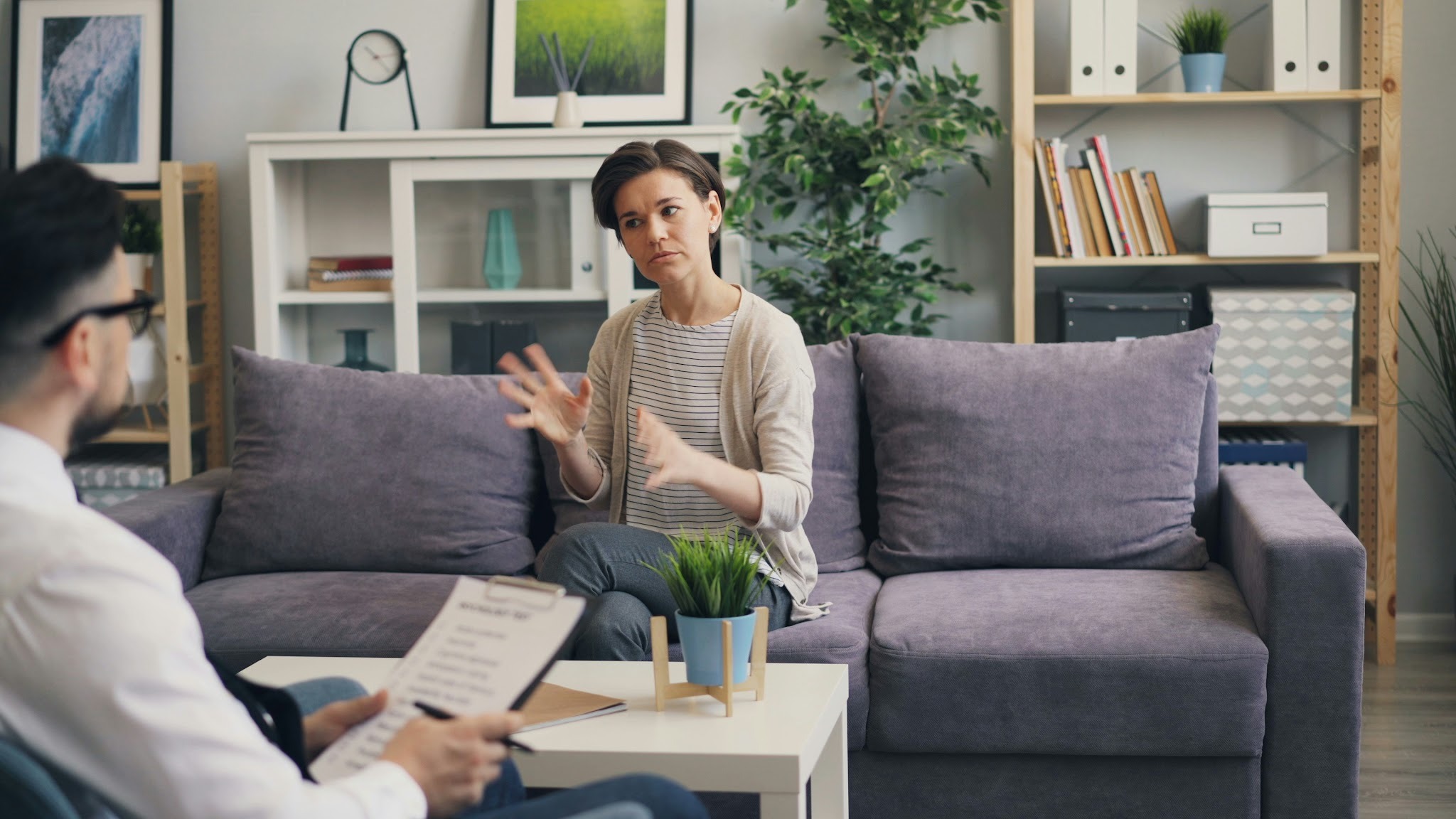 Image showing a consultation for ketamine treatment