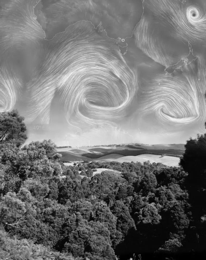 Siri Hayes, The southern skies all a swirl, 2009, archival ink-jet print, 50 x 40 cm, edition 25