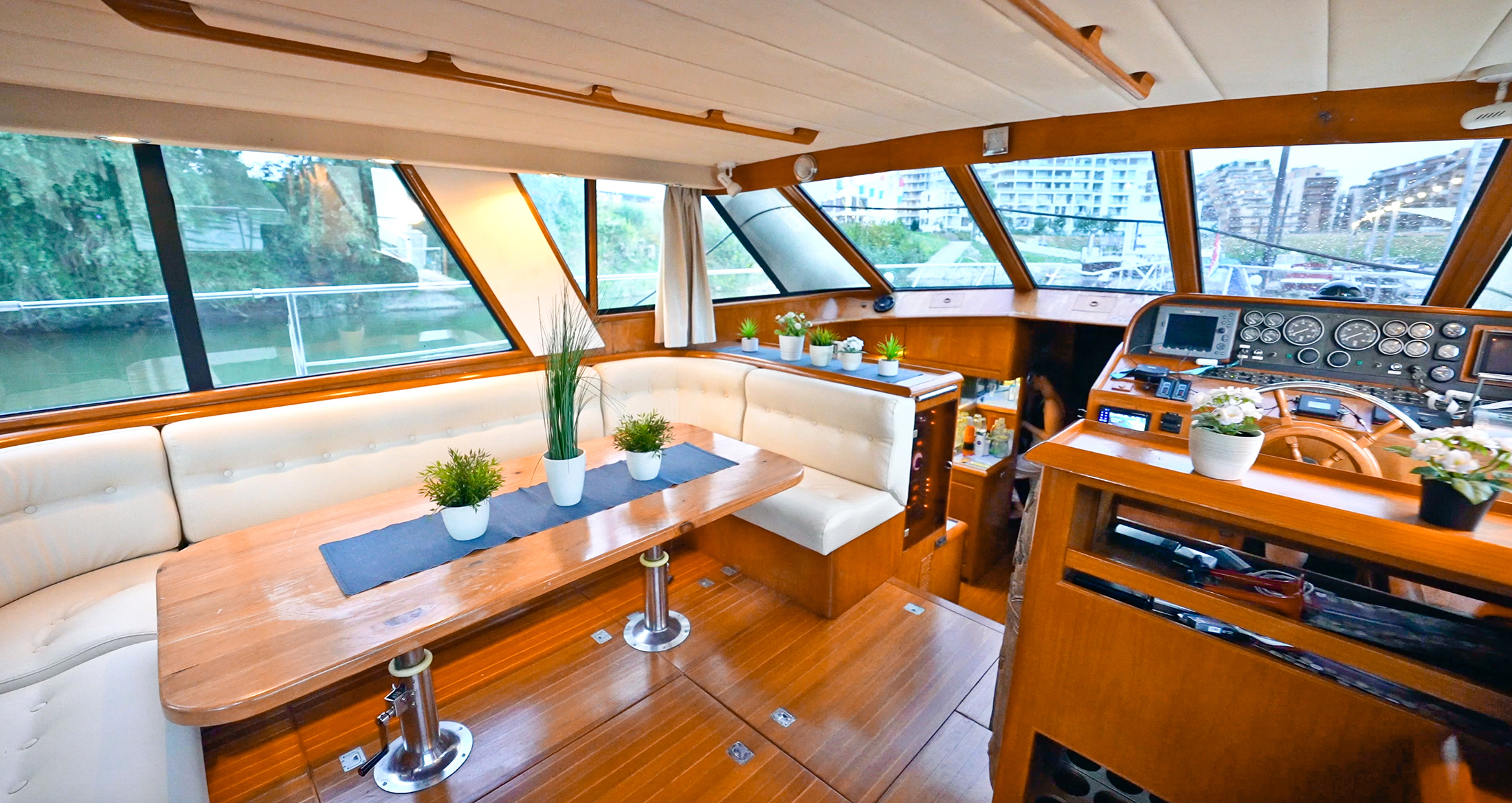 Elizium Danube Experience in Budapest, Hungary