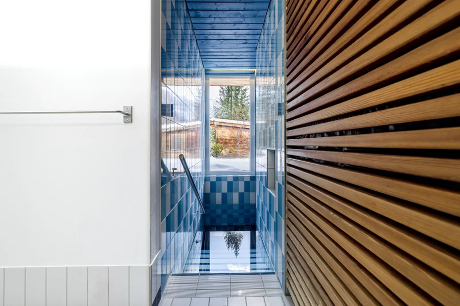 Cold plunge pool at Altein, Arosa