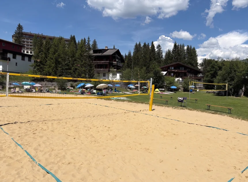The beach volleyball court by the lake, 200 metres from Altein, Arosa