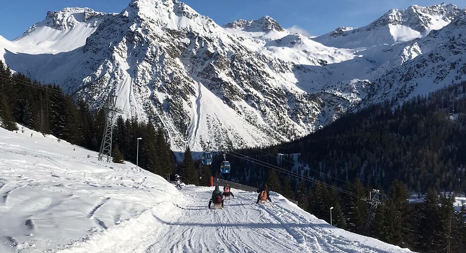 Sledging in Arosa